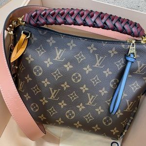 Beaoubourg with braided handle